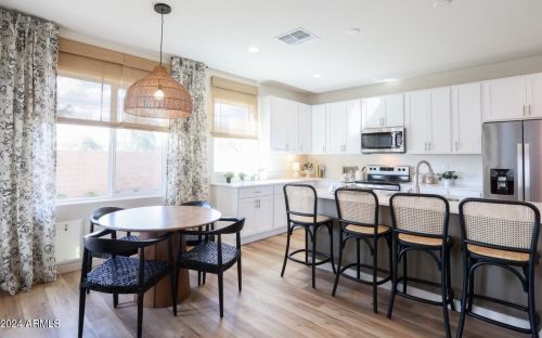 1373 Mulberry Dr, Chandler AZ  85286-6959 exterior