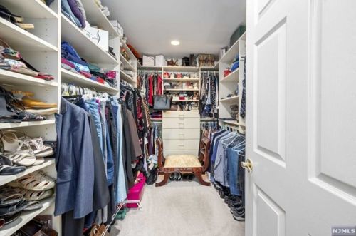 270 Baldwin Ave, Hasbrouck Heights NJ 07604-2301 exterior