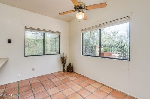 1035 Camino Diestro, Tucson AZ 85704-7694 exterior