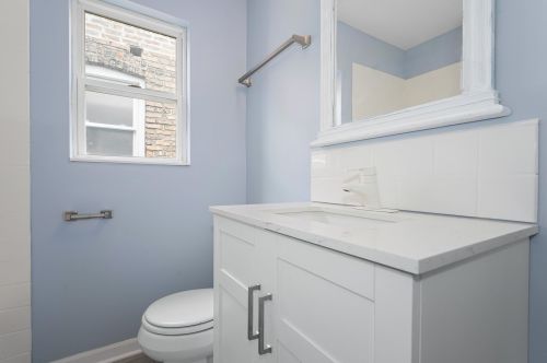 6230 Talman Ave, Chicago IL 60659-4009 exterior