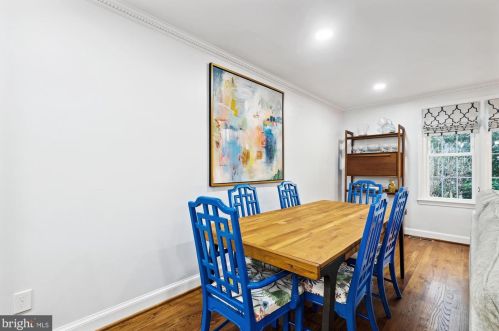 1715 Belle Haven Rd, Alexandria VA  22307-1223 exterior