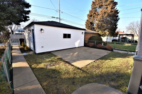 5236 Mason Ave, Chicago IL  60630-1123 exterior