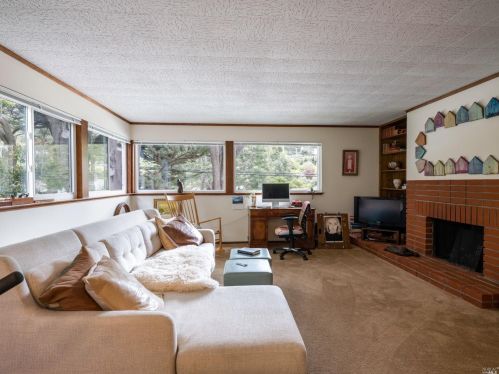 113 Belvedere Dr, Mill Valley CA 94941-2419 exterior