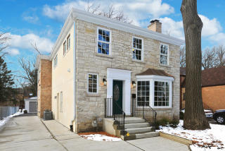 6966 Tonty Ave, Chicago IL  60646-1337 exterior