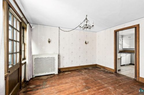 1 Hawthorne Rd, Duluth MN 55812-1936 exterior