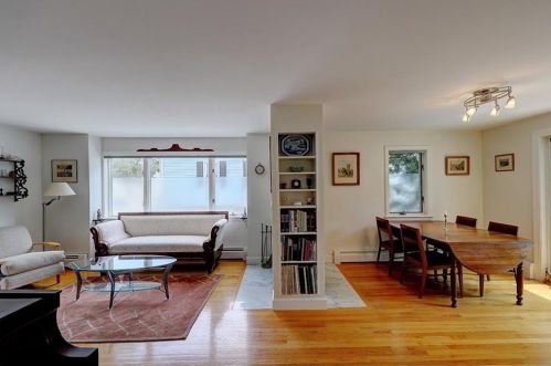 243 Transit St, Providence RI 02906-1023 exterior