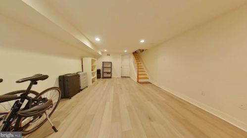 2039 Federal St, Philadelphia PA 19146-2829 exterior