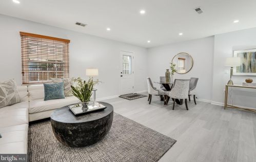 6386 Patience Ct, Alexandria VA 22315-3426 exterior