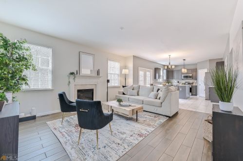 4629 Creekside Cv, Atlanta GA  30349-3936 exterior