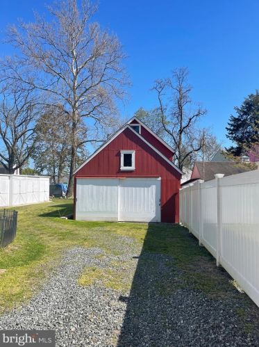 126 Fowler Ave, Tavistock NJ 08033-1336 exterior