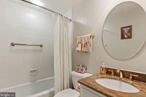 3711 Ingomar St, Washington DC 20015-1819 exterior