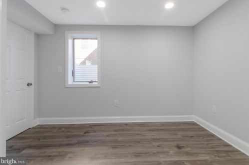 1514 Gridley Ln, Silver Spring MD  20902-3844 exterior