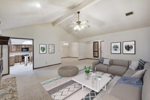 1508 Barn Swallow Dr, Austin TX  78746-7429 exterior