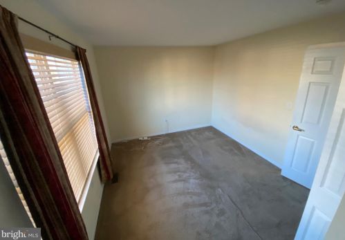 735 40 St, Philadelphia PA 19104-1670 exterior