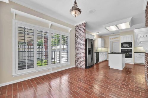 1810 Mountain Aspen Ln, Humble TX 77345-1942 exterior