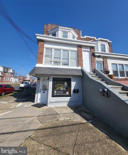 601 Magee Ave, Philadelphia PA  19111-4715 exterior