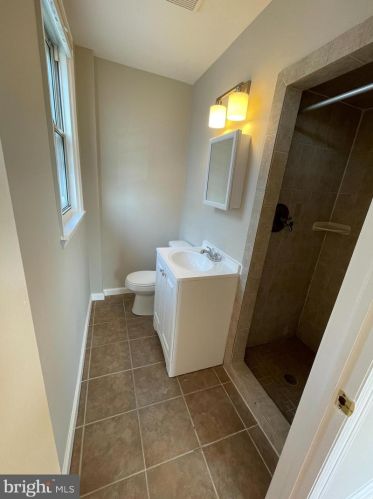 921 Friendship St, Philadelphia PA 19149-1621 exterior