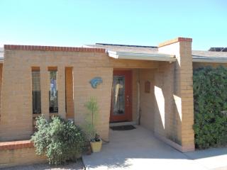 3764 Gibbon Mountain Pl, Tucson AZ  85718-2320 exterior