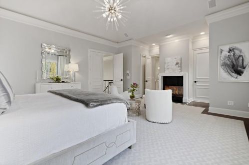 5625 Cross Gate Dr, Atlanta GA 30327-4815 exterior