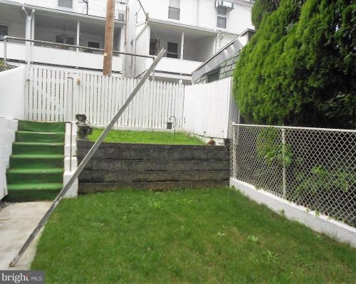 610 Fairview St, Primrose PA  17901-1629 exterior