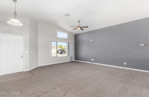 1841 Arroyo Vista Dr, Tucson AZ 85718-5429 exterior