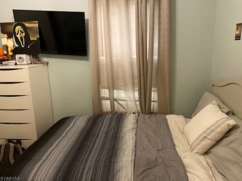 270 21 St, Paterson NJ 07513-1510 exterior