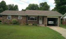 2235 Link Ave, Springfield MO  65803-4613 exterior