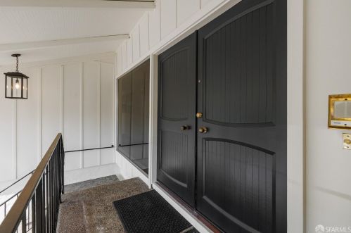 1306 Murchison Dr, Millbrae CA 94030-3026 exterior