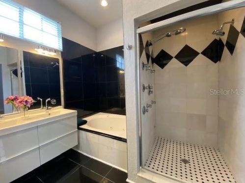 412 Oregon Ave, Tampa FL 33604-5351 exterior