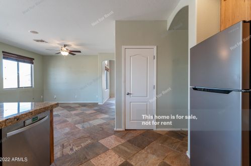 6516 37 Dr, Phoenix AZ 85053-4623 exterior