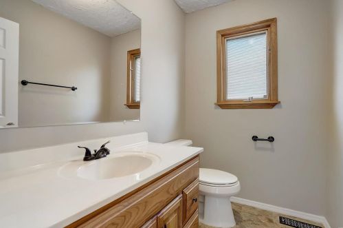 5976 Shortleaf Ct, Saint Louis MO 63128-4306 exterior