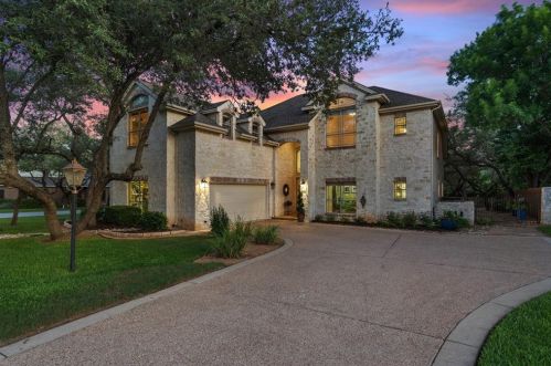 205 Champion Dr, Austin, TX 78734-5103