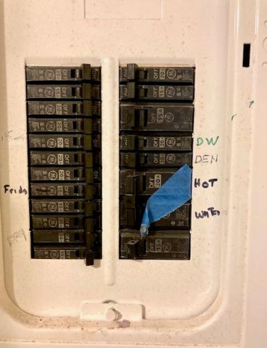 24 Arbutus Ave, Defuniak Springs FL 32435-2426 exterior