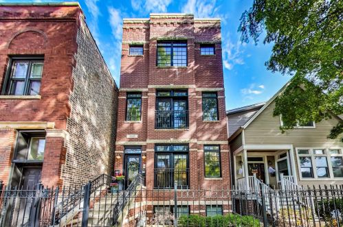 3555 Marshfield Ave, Chicago, IL 60657-1224