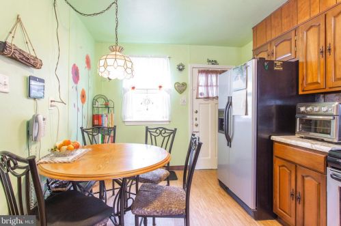 540 Riv Dr, Camden NJ 08110-2918 exterior