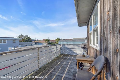 204 Channel Dr, Point Pleasant Beach NJ 08742-2619 exterior