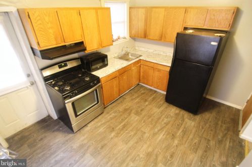 621 Columbia Ave, Darby PA 19023-2510 exterior