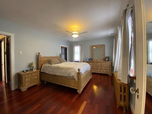 215 Swissvale Ave, Pittsburgh PA 15221-2404 exterior