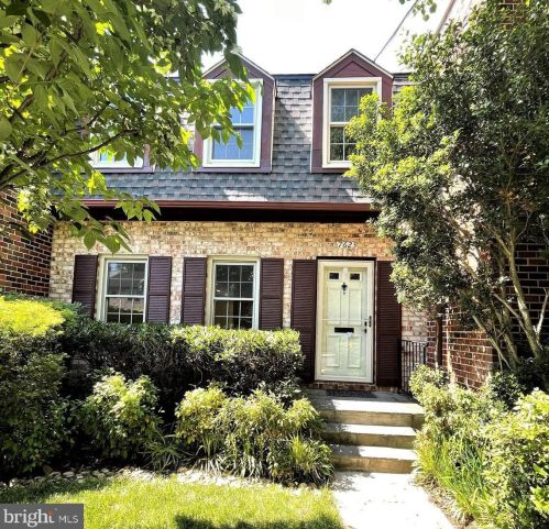 7623 Coddle Hbr Ln, Rockville MD 20854-3253 exterior