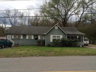 3234 Navajo Dr, Chattanooga, TN 37411-5073