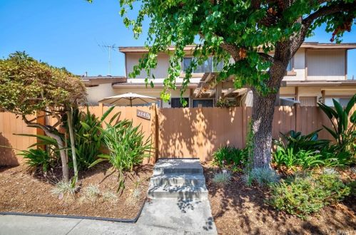2340 Conejo Ln, Fullerton, CA 92833-1537