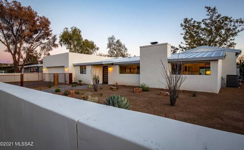 4130 4th St, Tucson, AZ 85711-1938