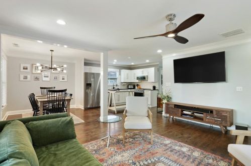 2266 Memorial Dr, Atlanta GA  30317-3160 exterior