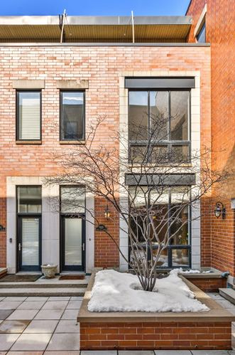 310 Desplaines St, Chicago, IL 60661-1278