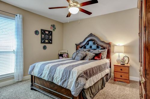 2805 Lillis Ln, Denison TX 75020 exterior