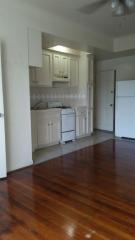 1220 Harvard Blvd, Los Angeles CA  90029-1214 exterior