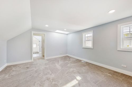 7821 Rhodes Ave, Chicago IL  60619-3013 exterior