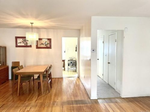 23 Kenyon Pl, Mount Vernon NY 10552-3018 exterior