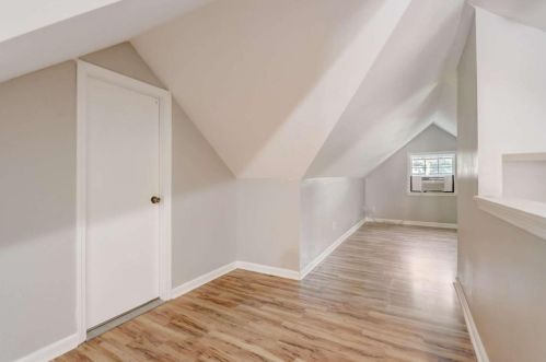 761 Kennolia Dr, Atlanta GA 30310-2330 exterior