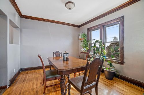 420 7 Ave, Duluth MN 55805-2033 exterior